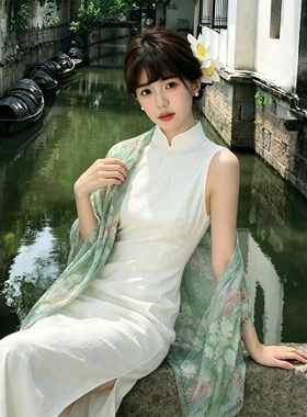 新款新中式绿色花朵丝巾披肩旅游