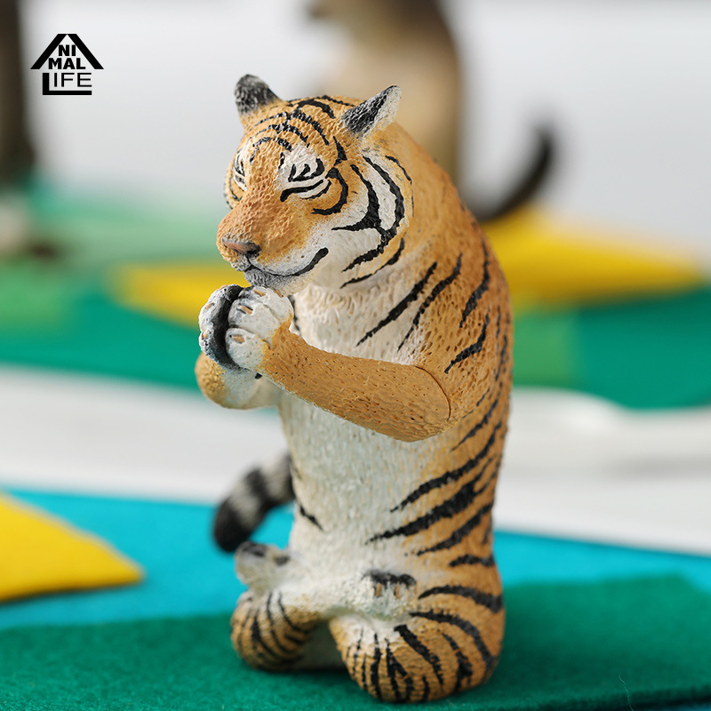 艺厘米Animal Life 祈福动物系列盲盒手办潮流玩具摆件 祈福大师