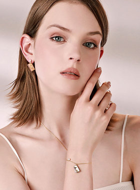 BABYBEI初贝情书手链腕饰