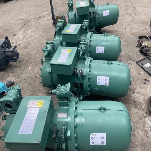 CSH8583-210Y-38D原装北京比泽尔冷冻库制冷半封闭螺杆压缩机 - 图3