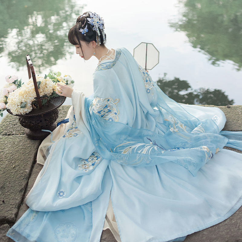 十三余儿[长生乐]织金刺绣衫小豆蔻 十三余汉服