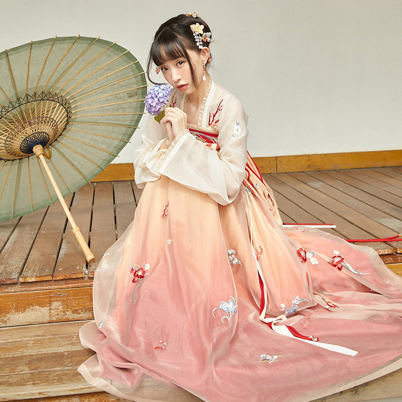 十三余儿[玉露酥山]对襟短衫小豆蔻 十三余汉服