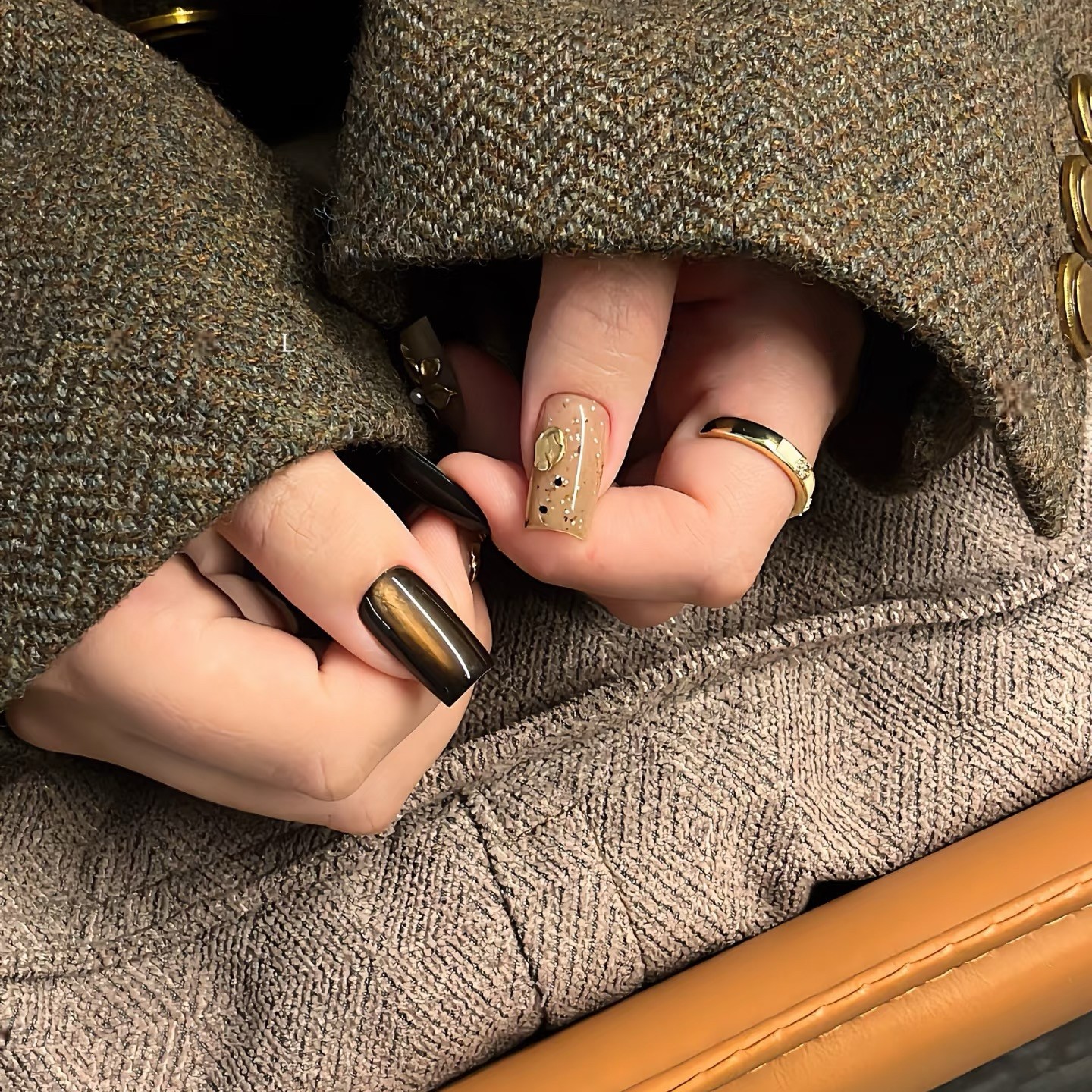 轻奢纯手工老钱中风高级感立体雕花秋冬金棕猫眼穿戴甲美甲,淘宝优惠券,粉丝福利购,淘宝优惠卷