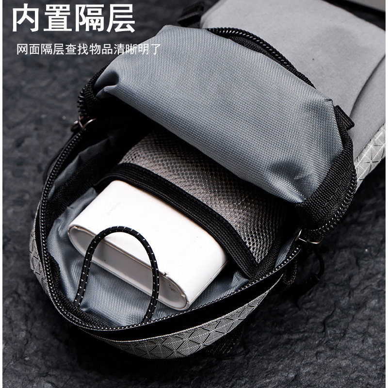 Outdoor multifunctional expansion small hanging bag