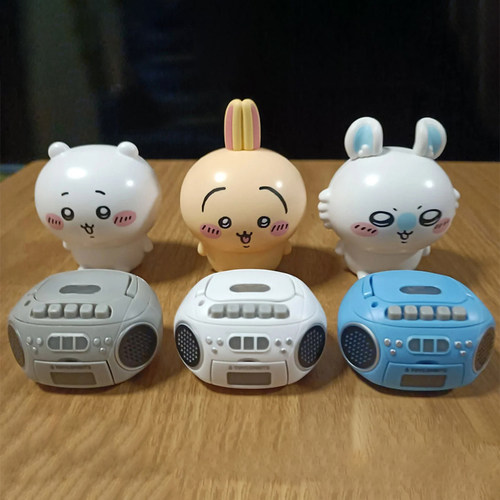 日本正版TOYS SPIRITS 迷你复古录音CD播放机扭蛋 手提录音机玩具 - 图1
