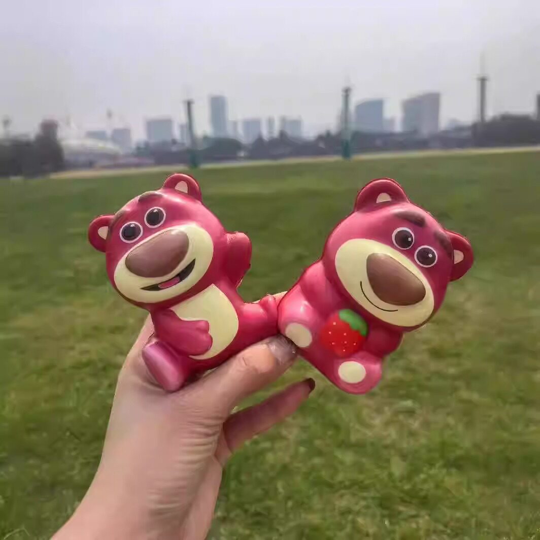 网红草莓熊捏捏乐慢回弹幼儿园开学小礼物儿童活动奖品奖励小礼品