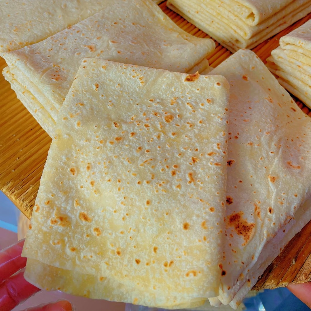 【潍坊直发】山东手擀卷饼皮朝天锅专用加热即食饭店商用大号烙饼,淘宝优惠券,粉丝福利购,淘宝优惠卷