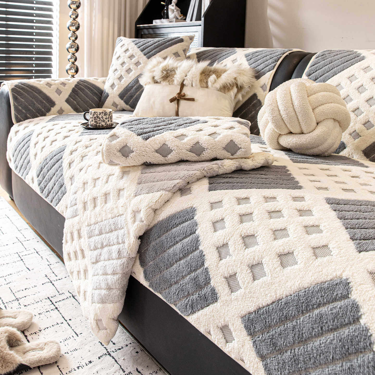 秋冬沙发垫子2025新款加厚毛绒高级感沙发坐垫固定防滑套罩盖布巾,淘宝优惠券,粉丝福利购,淘宝优惠卷