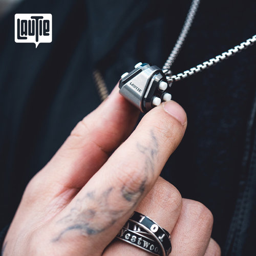 指玩屋 老铁匠爆破甲虫草莓指尖陀螺按压解压玩具黑科技捏捏乐edc - 图2