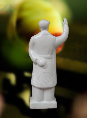 现代白色复古陶瓷伟人像装饰礼品家居客厅办公陶瓷摆件招手主席.8