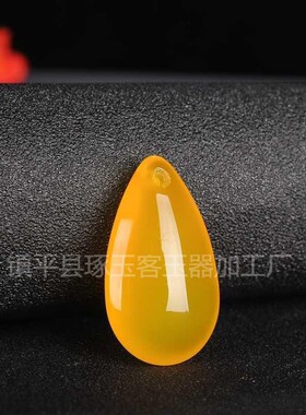 2026绿玉髓水滴黄白红玉髓玉石项链吊坠厂家玉髓吊坠