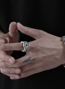 2026千叶欧美六芒星镶嵌戒指男士银饰嘻哈潮流泰银中指戒几何潮人