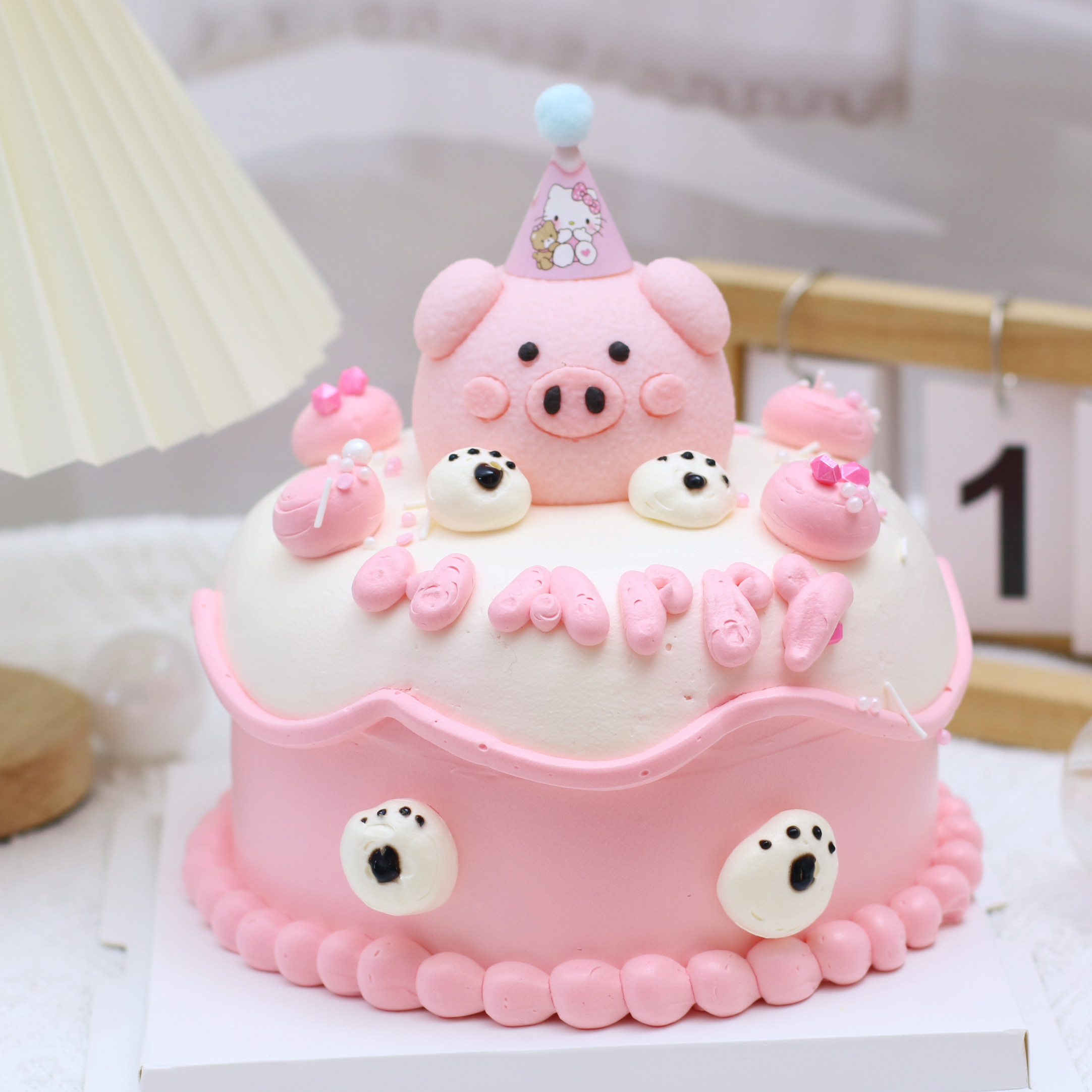 菲菲兔巧克力蛋糕装饰小兔子小红书同款大号卡通动物烘焙甜品摆件,淘宝优惠券,粉丝福利购,淘宝优惠卷