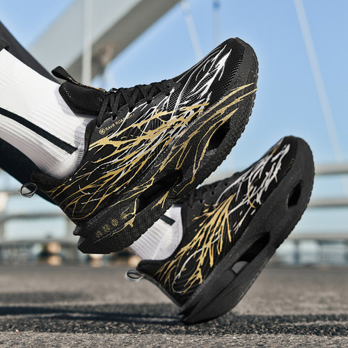 赤兔9Pro碳板儿童跑鞋超轻专业男童运动二棉鞋加绒跑步鞋心跳学生 - 图2