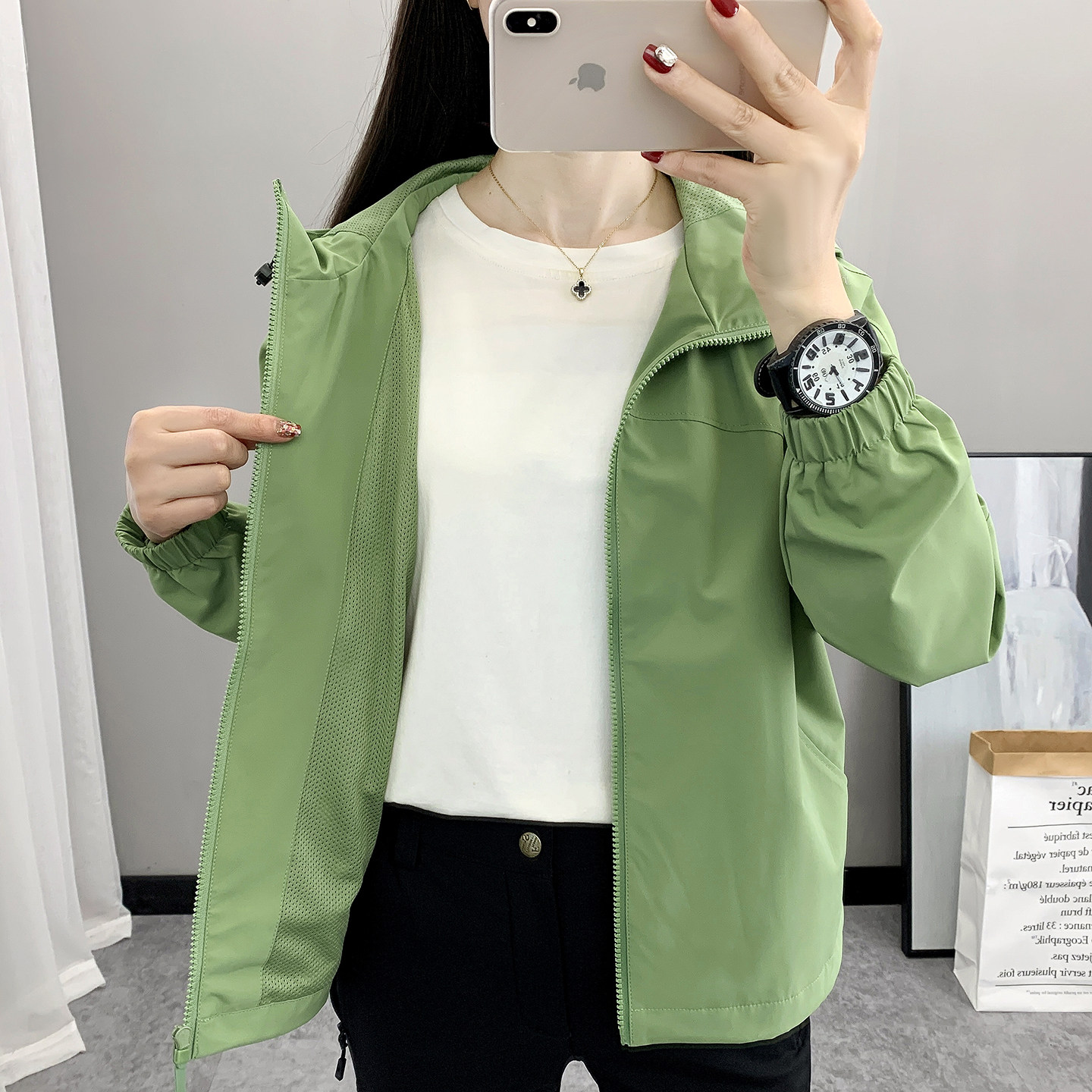 春秋季连帽软壳衣女款单层冲锋衣户外防雨登山服外套休闲夹克套装,淘宝优惠券,粉丝福利购,淘宝优惠卷