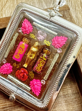 泰信堂 泰国佛牌 泰国特色 阿赞比刹  风华绝代小龙女 姐姐牌真品