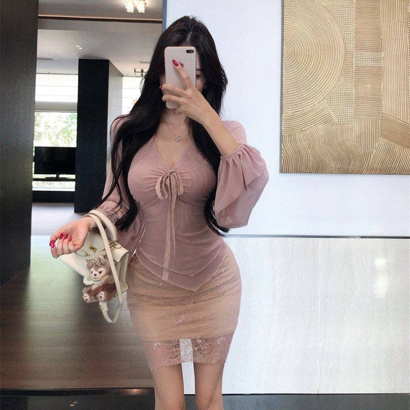 粉色修身绑带v领长袖T恤女秋季纯欲套装蕾丝拼接包臀半身裙两件套,淘宝优惠券,粉丝福利购,淘宝优惠卷