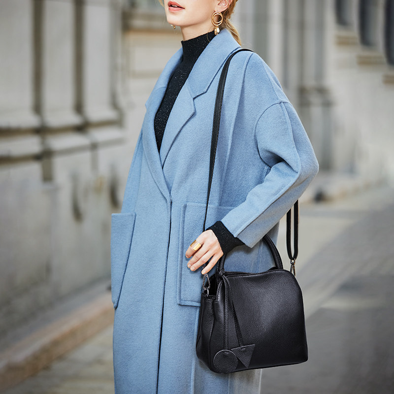 澳迪佳女士2023新款真皮手提贝壳包 澳迪佳女士包袋