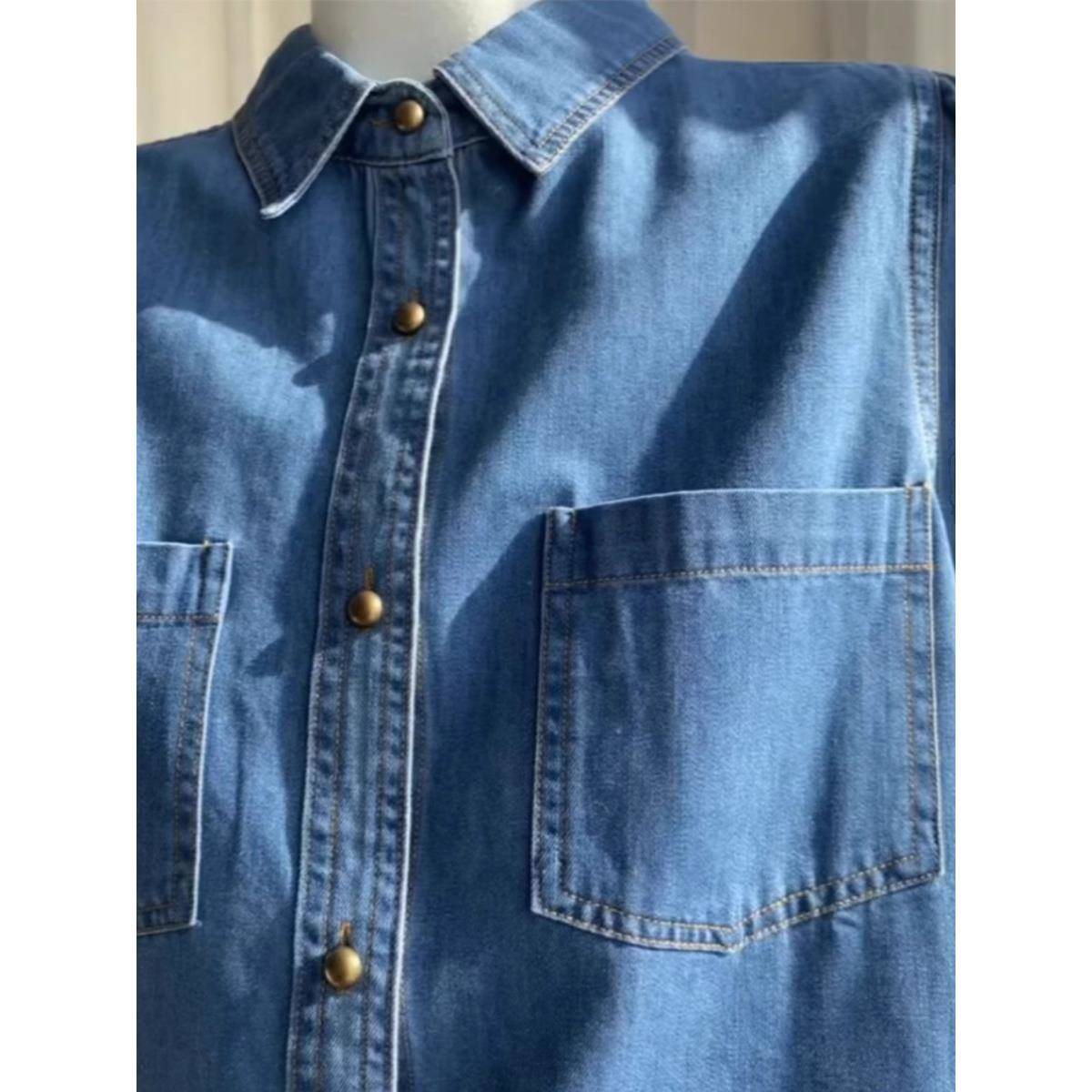 香港TIMO港风覆古蓝色牛仔衬衫女2025年早春宽松叠穿正肩衬衣上衣 - 图2