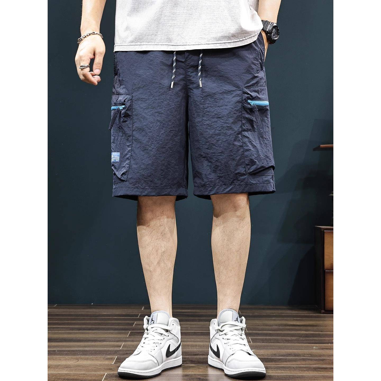 潮牌夏季薄款冰丝速干工装短裤男五分休闲裤大码拉炼口袋5分裤子 - 图2