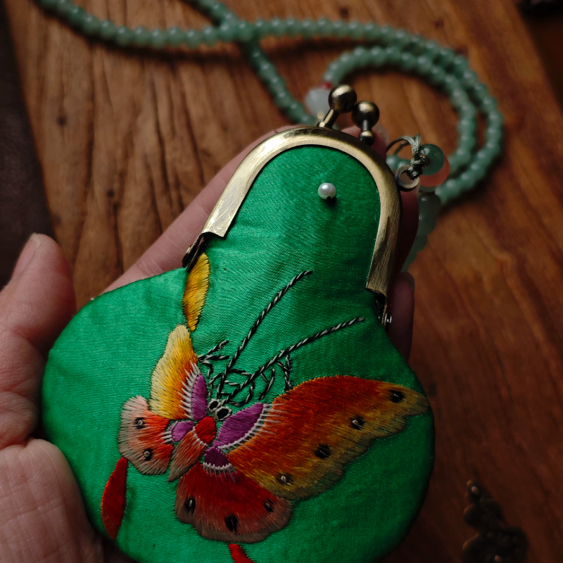 中国风旗袍中式手工刺绣老绣香囊香包香袋香袋香包孤品项链荷包,淘宝优惠券,粉丝福利购,淘宝优惠卷