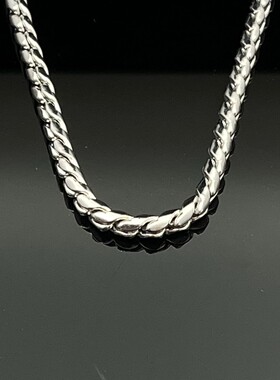钛钢项链 钛钢项链男士粗扭鳞龙骨链潮男高质感霸气时尚简约ins