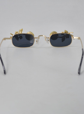 欧美个性镶钻绿宝石树枝墨镜潮小众设计感街拍太阳镜简约复古眼镜