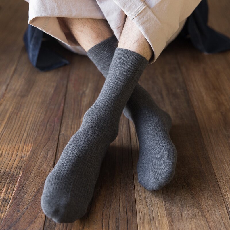 ins潮秋冬商务休闲彩色纯色男棉袜 曲夫人短袜/打底袜/丝袜/美腿袜