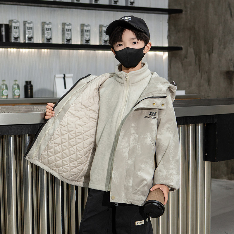 儿童冲锋衣三合一北户外新款面亲子装防水夹棉风衣青少年男童外套,淘宝优惠券,粉丝福利购,淘宝优惠卷