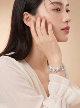 S999足银铃兰花高端女士手链