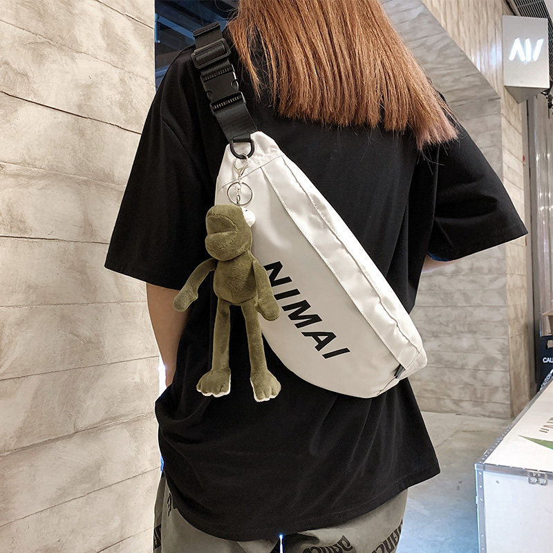 潮牌ins休闲运动小背包女斜挎包 尼麦男士包袋