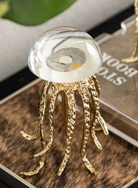 水晶金属水母海洋主题轻奢工艺品摆件创意客柜酒柜卧室床头柜摆件