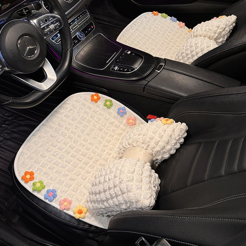 汽车坐垫2026新款四季通用网红女士泡芙花通风透气后排车载座垫 - 图0