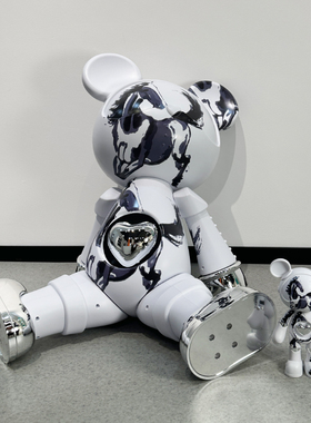 星际熊艺术家徐悲鸿系列联名手办