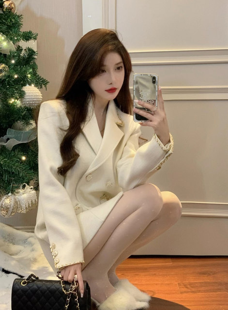 JustQin【巨重工！财阀白金小香】春装小香风链条西装毛呢外套女
