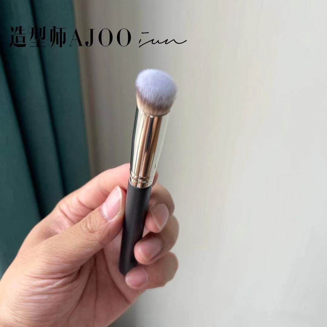 370Q版遮瑕刷270遮瑕刷两支装斜角无痕化妆刷造型师ajoojun化妆刷_虎窝淘