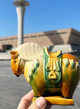 唐三彩可爱马摆件新中式摆件中国风新款客厅创意摆件网红绿色艺术