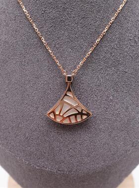 Bvlgari白贝母镶钻K金