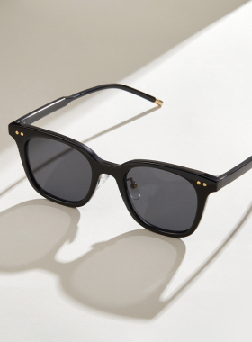 【自营】时尚韩版女太阳镜ins风潮流街拍墨镜男防晒遮阳镜眼镜