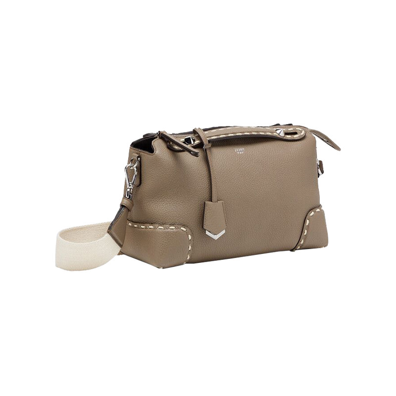 【自营】fendi女士牛皮中号波士顿包 天猫国际时尚范女士包袋