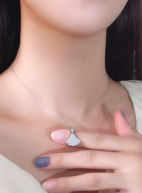 【自营】WEEKISS小裙子项链女款纯银925贝壳银吊坠小众生日礼物