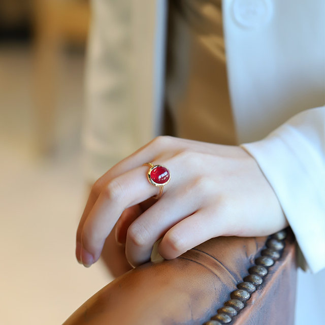 18k gold large ruby ring for mom