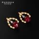 Ruohua’s solitary and leaked colored gemstone earrings and bracelets