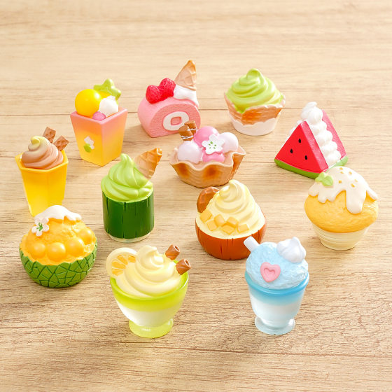 Micro landscape creative summer delicious ice cream cake mini summer drink ice cup model desk small ornaments