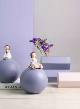 简约现代风儿童房几何切面摆件