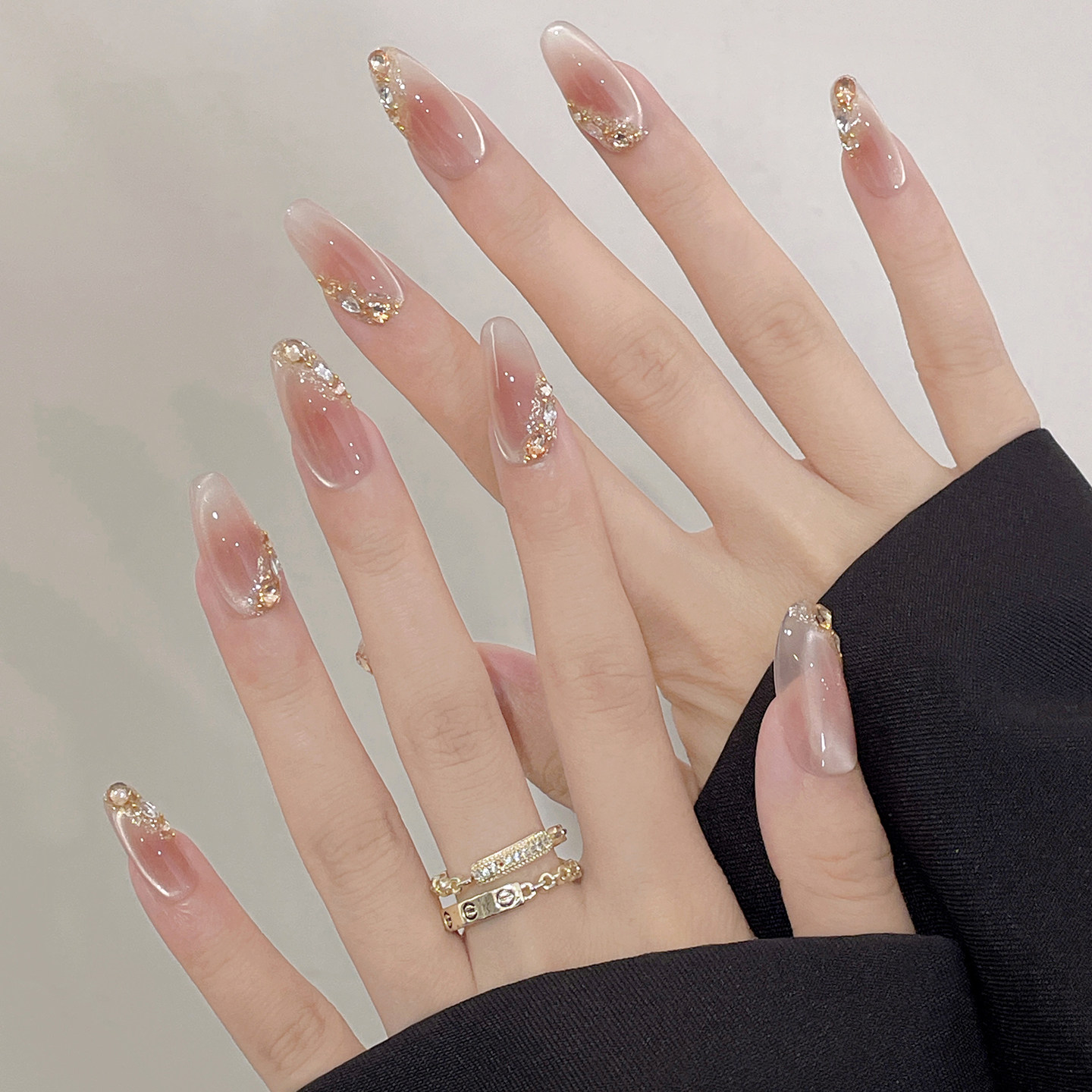 手工穿戴甲2026新款高级感轻奢闪钻裸粉色猫眼中长款甲片鎏金粉雾,淘宝优惠券,粉丝福利购,淘宝优惠卷