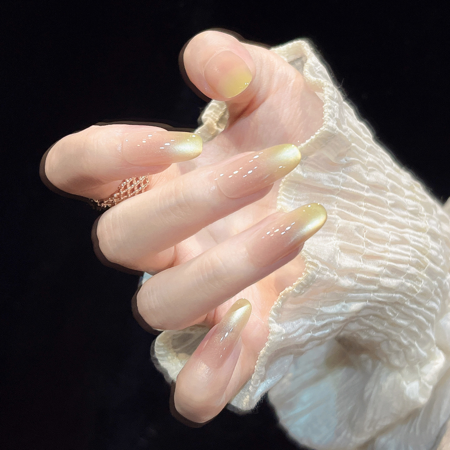 纯手工穿戴款美甲中长款裸色渐变显白猫眼2026新款高级感逐梦精灵,淘宝优惠券,粉丝福利购,淘宝优惠卷