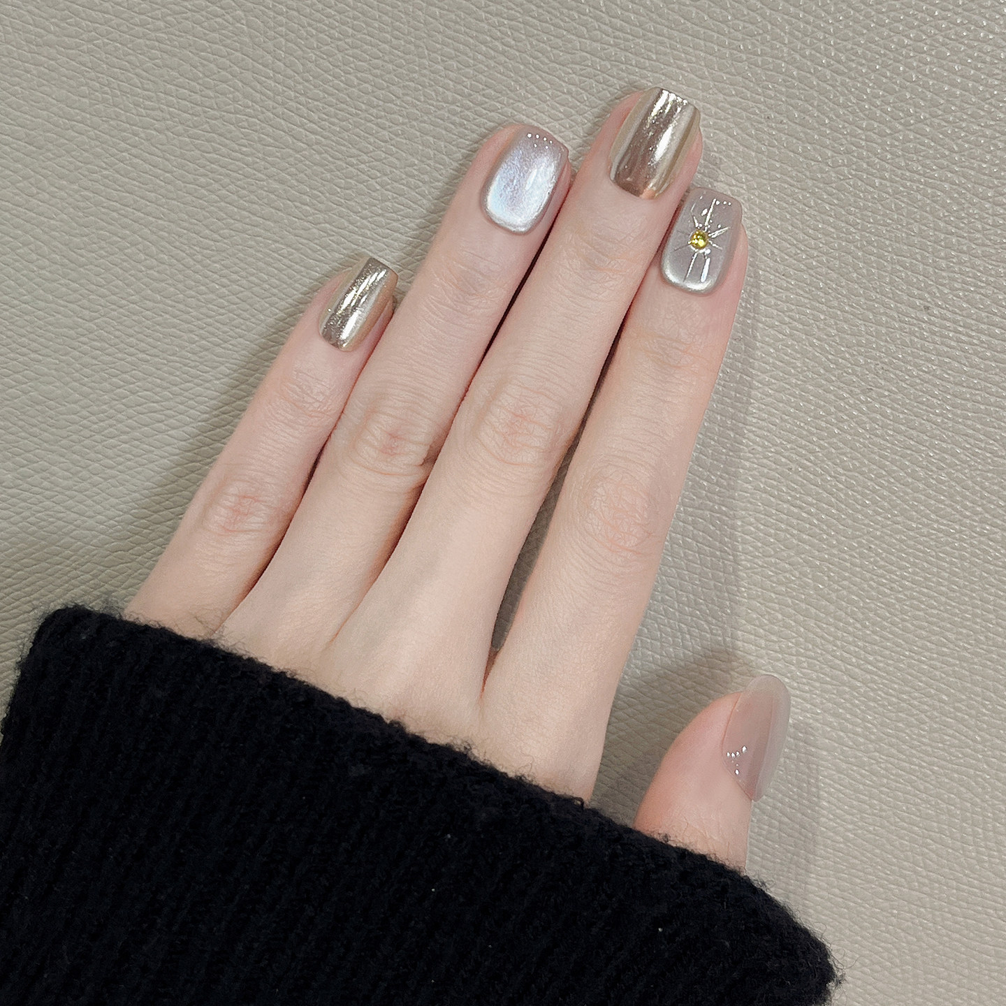 手工穿戴美甲短款魔镜粉裸色猫眼2026新款高级感指甲贴片闪亮星尘,淘宝优惠券,粉丝福利购,淘宝优惠卷