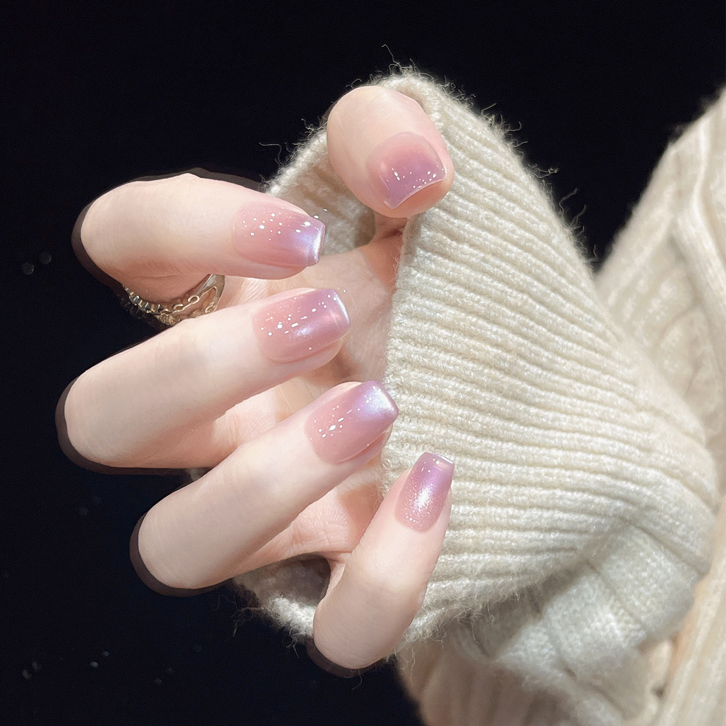 手工款穿戴甲短款2026新款高级感淡紫色渐变猫眼指甲贴片悦动旋律,淘宝优惠券,粉丝福利购,淘宝优惠卷
