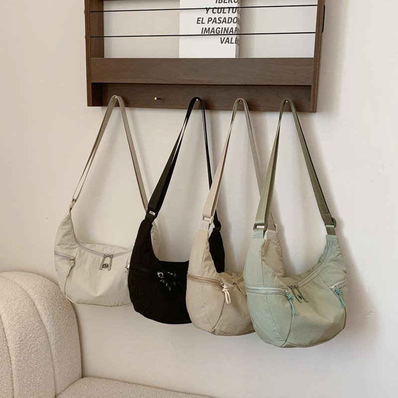 New Lulu croissant bag, lightweight large-capacity dumpling bag, shoulder crossbody bag, sports fitness yoga bag